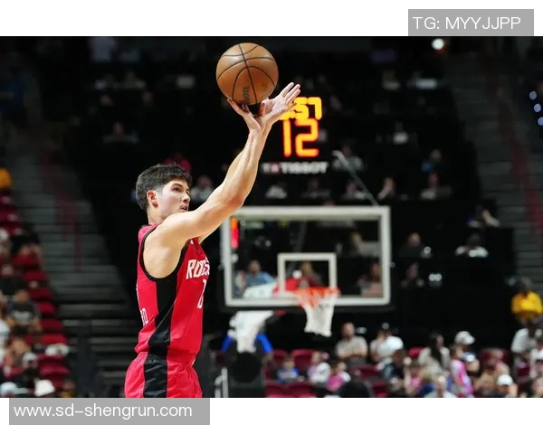 火箭队与快船队激战第七场精彩回放视频分析与战术解读